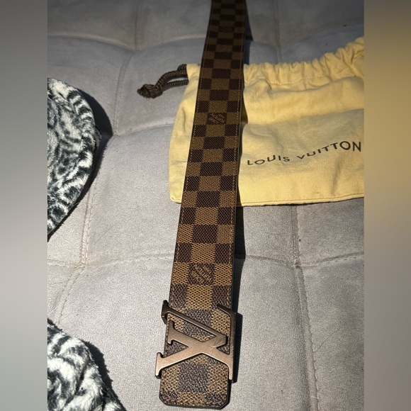 Authentic Louis Vuitton belt - Picture 4 of 7